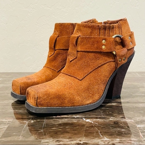 JEFFREY CAMPBELL Rumi Suede Western Style Square-Toed Ankle Boots - Picture 5 of 13